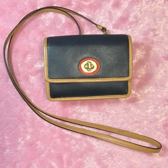 Coach Mini Legacy Crossbody - Picture 3 of 16